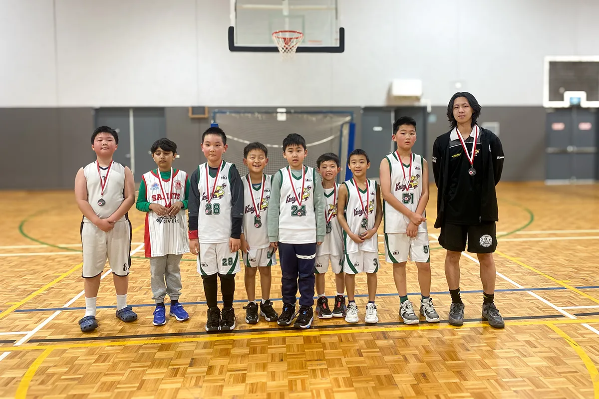 U10 Knights white Basketball Team Div1